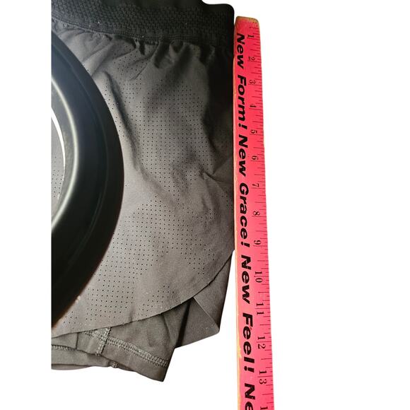 Avia Athletic Shorts Womens Lined Running Shorts Medium 8-10 Gym Activewear(691) - Picture 4 of 7